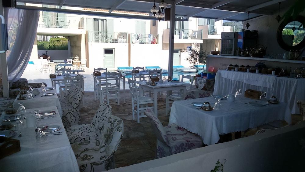 Villa Olga Lounge Hotel Ligia Eksteriør billede